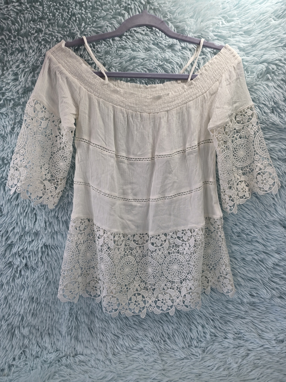 Andree by Unit Boho Lace Off-the-Shoulder Tunic‎ Blouse Cream Jr M